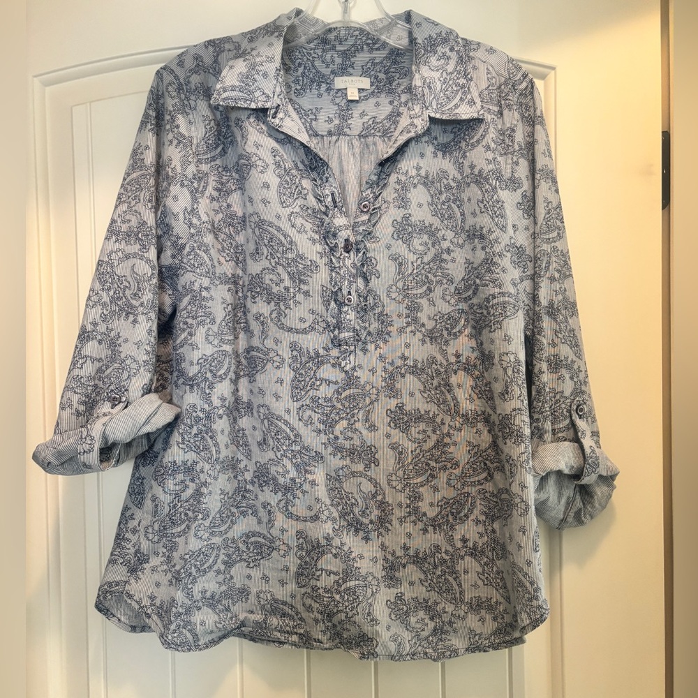 Talbots M Light Blue Paisley Button Down Shirt